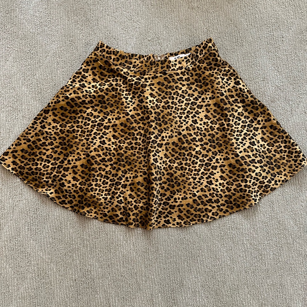 Francesca's Collections Gold Skater Mini Skirt Cocktail - Picture 5 of 5
